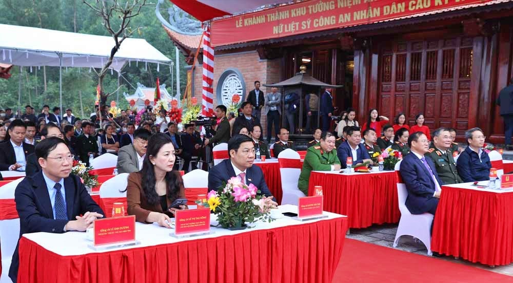 Bắc Giang: Khánh thành Khu tưởng niệm anh hùng liệt, sỹ Cao Kỳ Vân -0