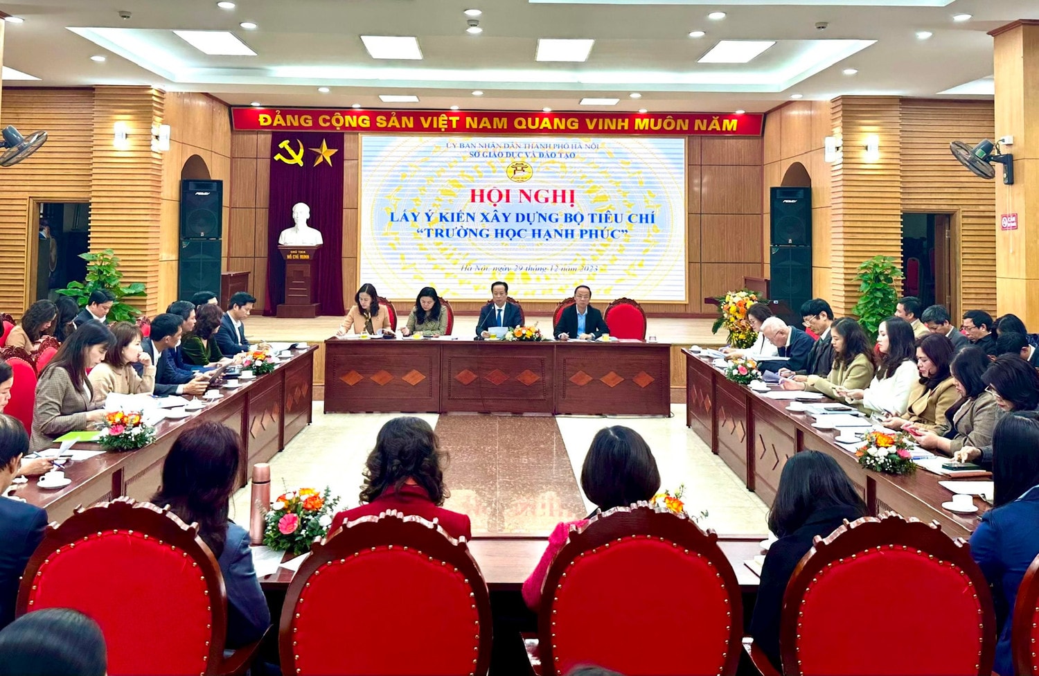 Hà Nội đưa ra 15 tiêu chí về trường học hạnh phúc -0
