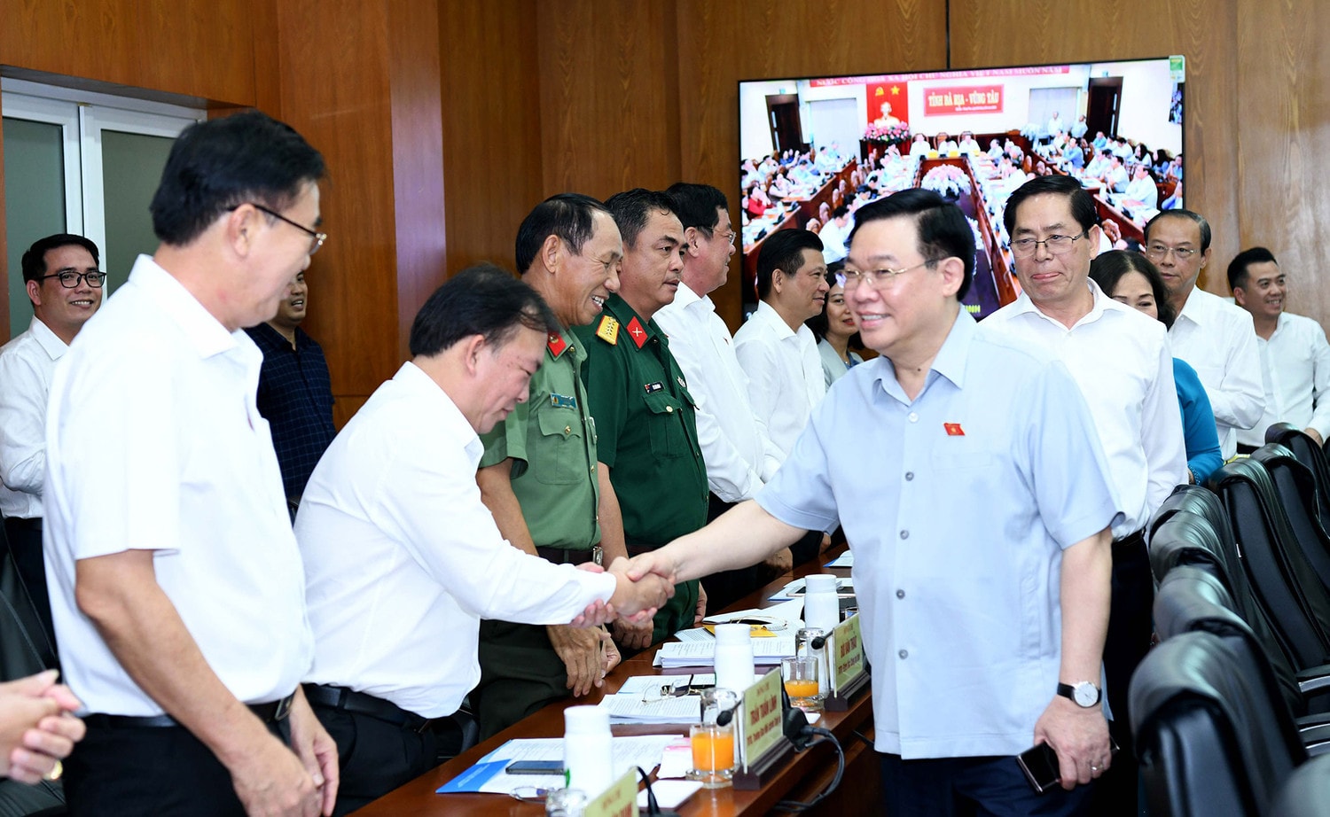 Chủ tịch Quốc hội Vương Đình Huệ làm việc với Ban Thường vụ và lãnh đạo chủ chốt tỉnh Bà Rịa - Vũng Tàu -0