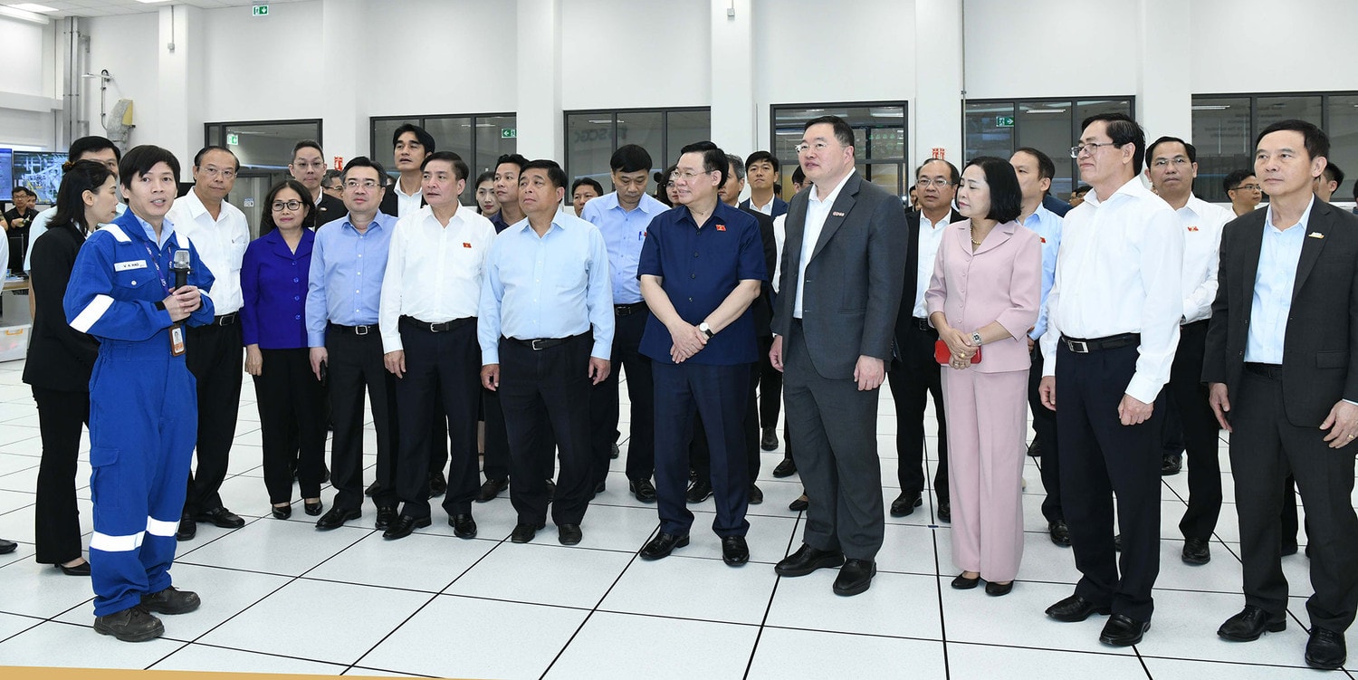 Chủ tịch Quốc hội Vương Đình Huệ thăm và làm việc tại Bà Rịa - Vũng Tàu -0