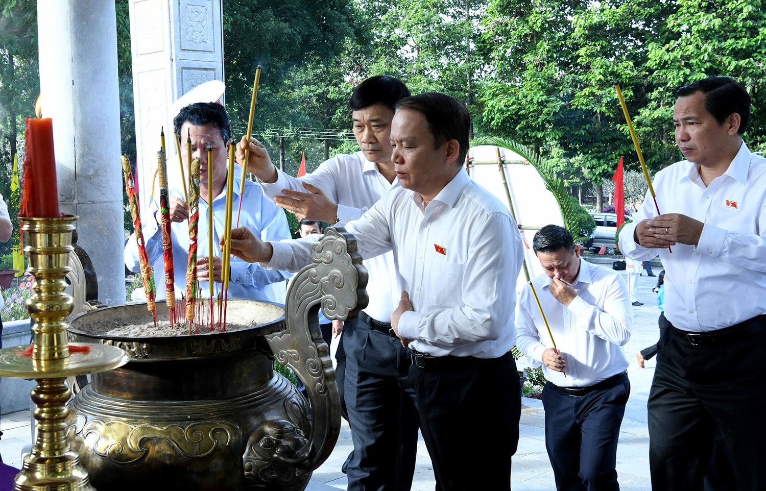 Chủ tịch Quốc hội Vương Đình Huệ làm việc với Ban Thường vụ Tỉnh ủy Tây Ninh -0
