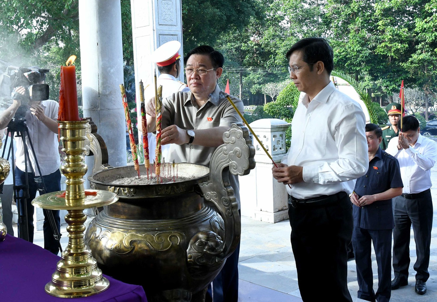 Chủ tịch Quốc hội Vương Đình Huệ làm việc với Ban Thường vụ Tỉnh ủy Tây Ninh -0