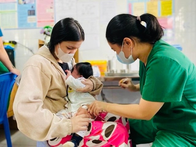 Có đủ 10 loại vaccine phục vụ chương trình tiêm chủng mở rộng -0