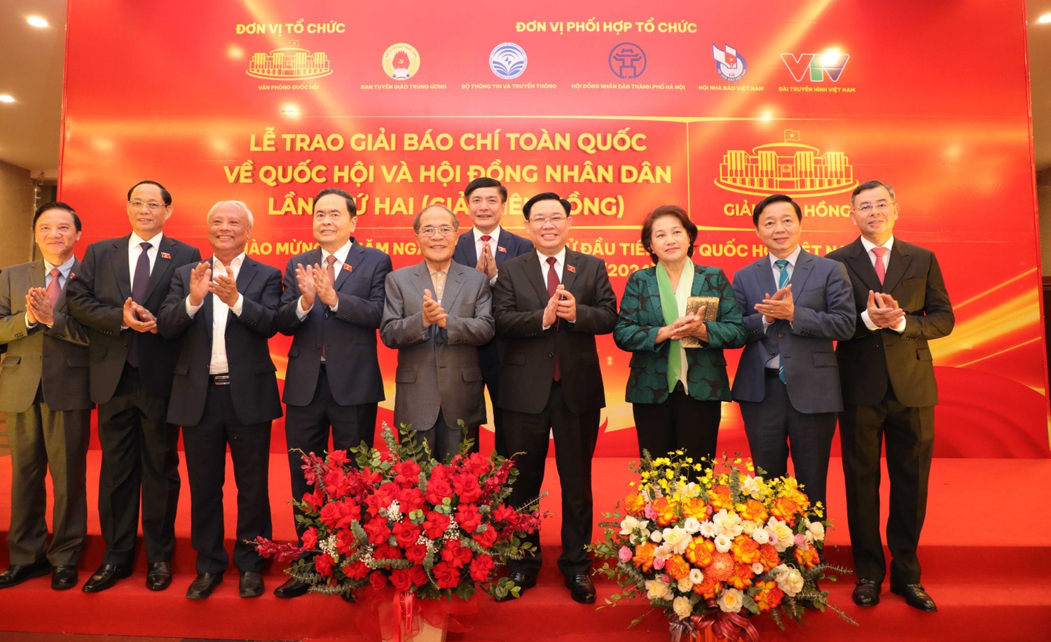 Một số hình ảnh tại Lễ trao Giải Diên Hồng lần thứ Hai - năm 2024 ảnh 6 Chủ tịch Quốc hội Vương Đình Huệ dự Lễ trao Giải Diên Hồng lần thứ Hai - năm 2024
