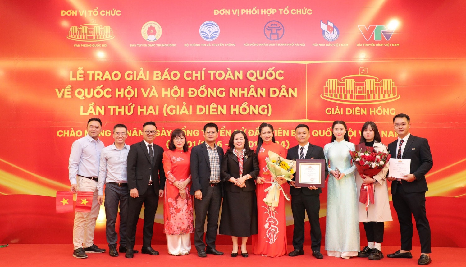 Chủ tịch Quốc hội Vương Đình Huệ dự Lễ trao Giải Diên Hồng lần thứ Hai - năm 2024