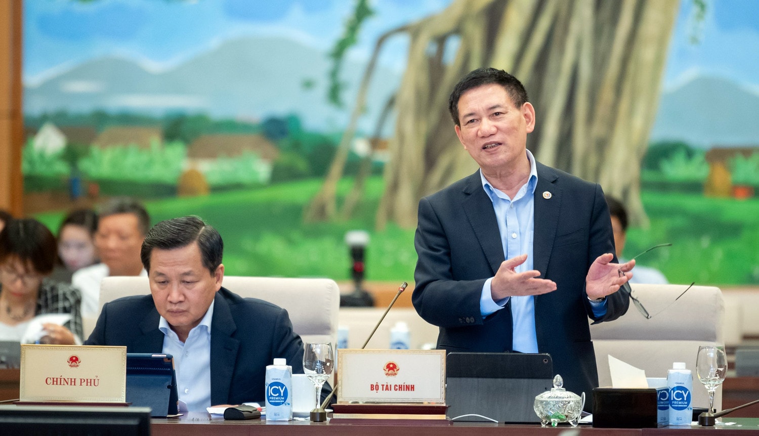 Bế mạc Phiên họp thứ 29 của Ủy ban Thường vụ Quốc hội