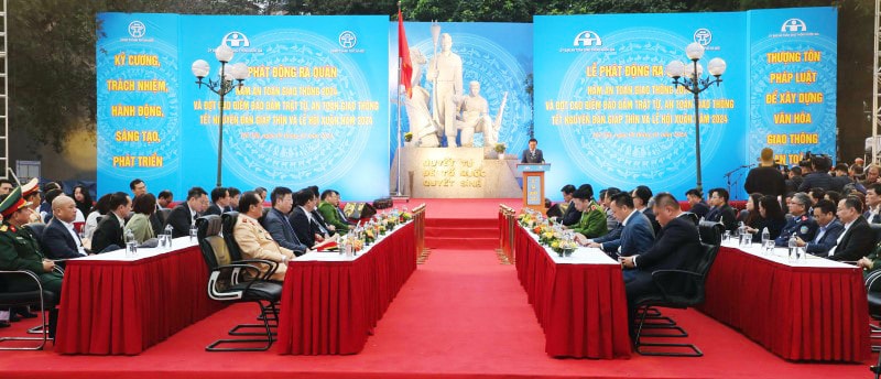 Thượng tôn pháp luật để xây dựng văn hóa giao thông an toàn