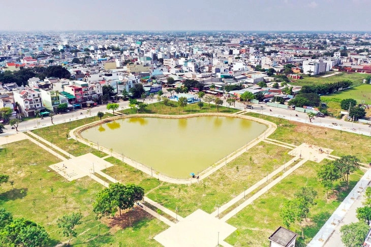 Công viên trung tâm khu dân cư Vĩnh Lộc, quận Bình Tân. Nguồn: ITN
