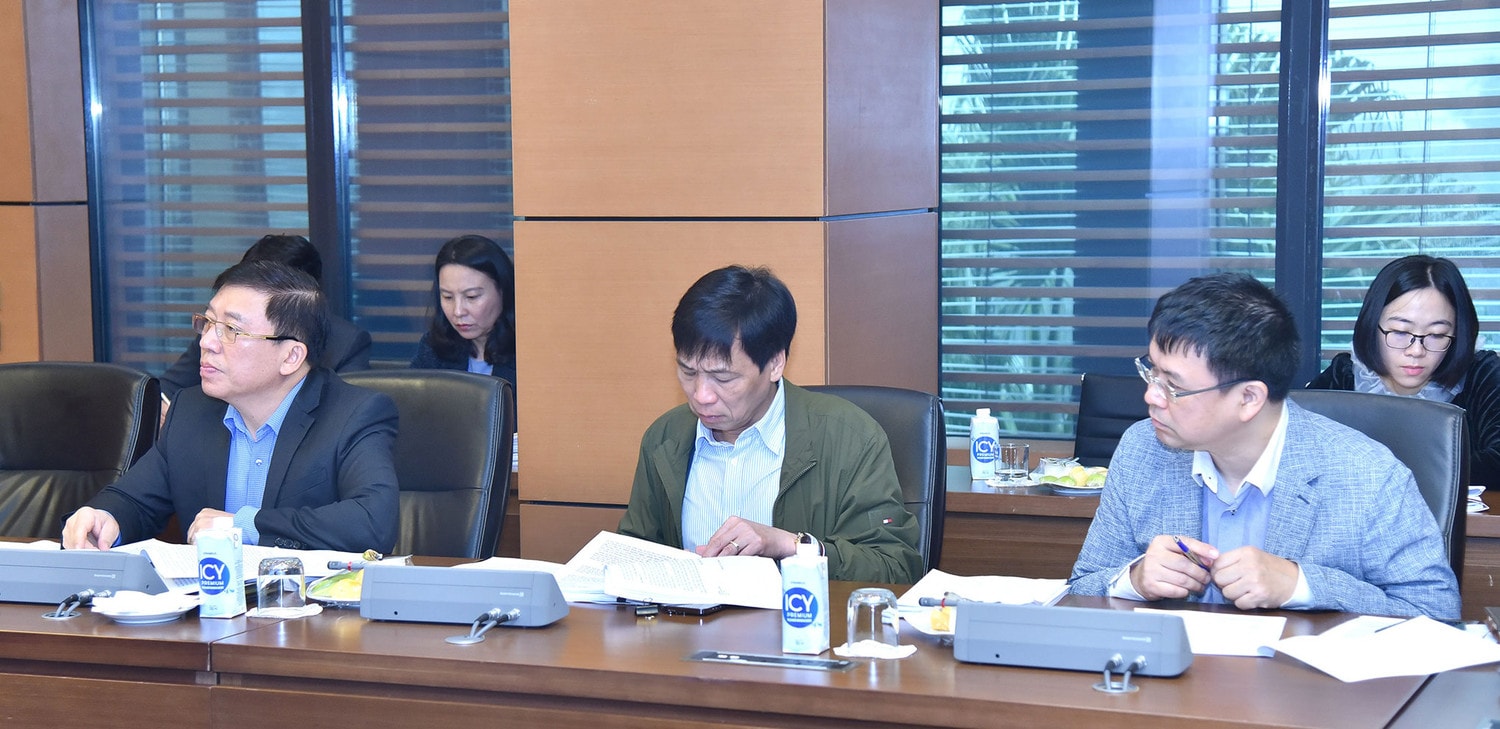 Phó Chủ tịch Thường trực Quốc hội Trần Thanh Mẫn chủ trì làm việc với các cơ quan về hướng dẫn Luật Thi đua, khen thưởng -0
