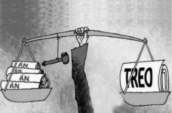 Hưởng án treo có được đi làm không? -0