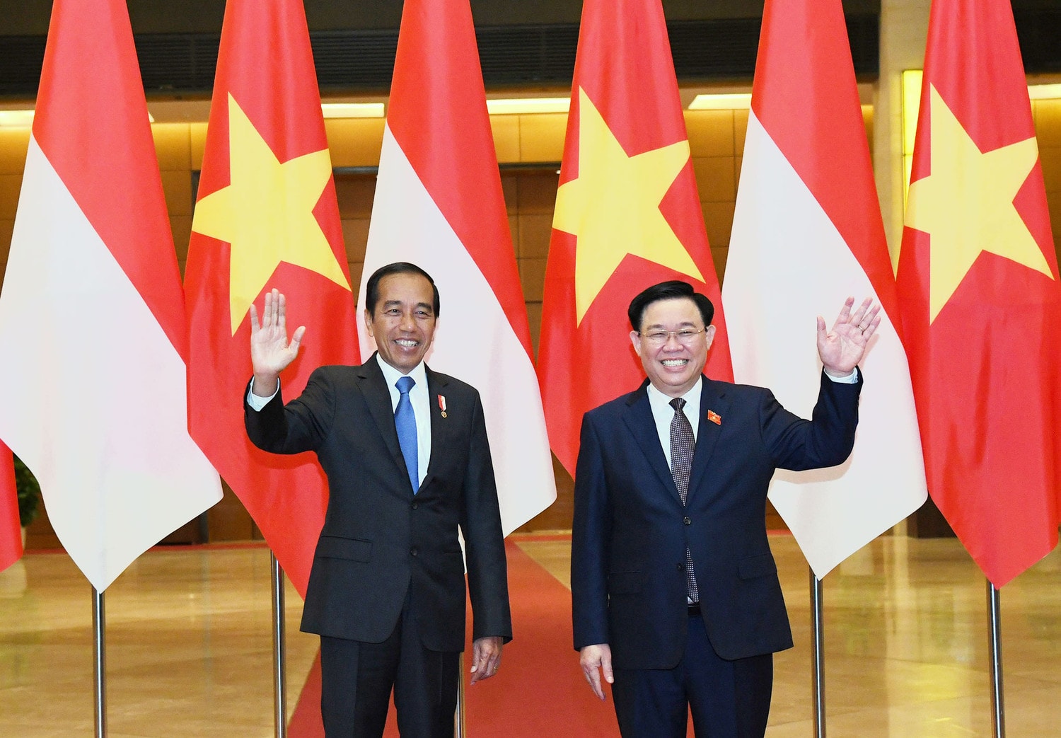 Chủ tịch Quốc hội Vương Đình Huệ hội kiến Tổng thống Indonesia -0