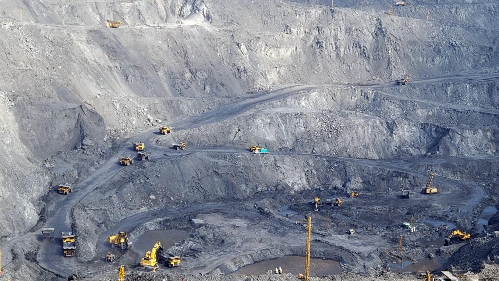 Năm 2023: TKV nộp ngân sách nhà nước tăng 41% so với kế hoạch -0