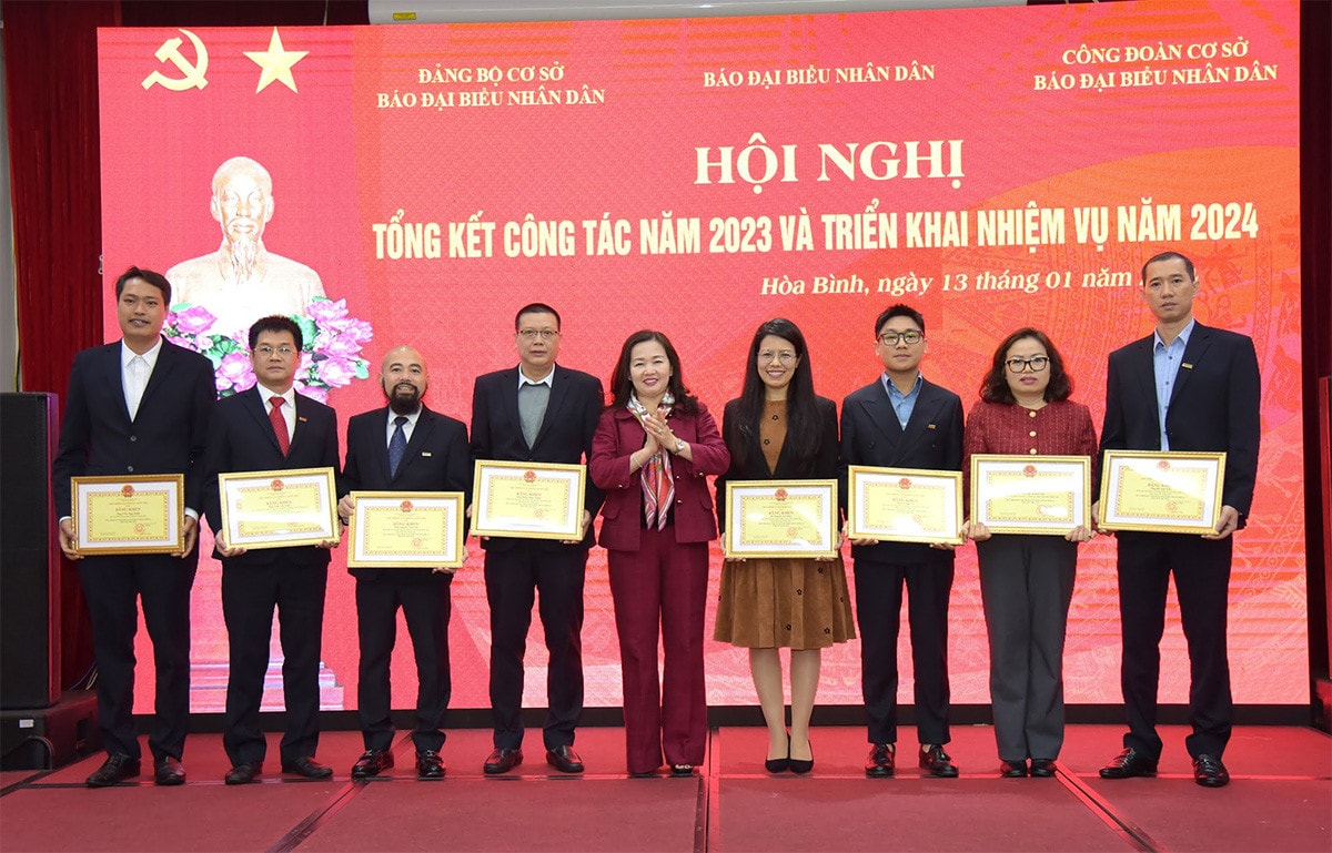 Báo Đại biểu Nhân dân triển khai nhiệm vụ năm 2024 -8