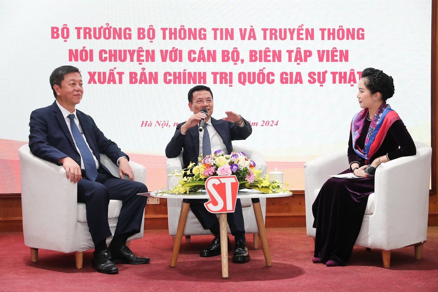 Thúc đẩy chuyển đổi số xuất bản -1