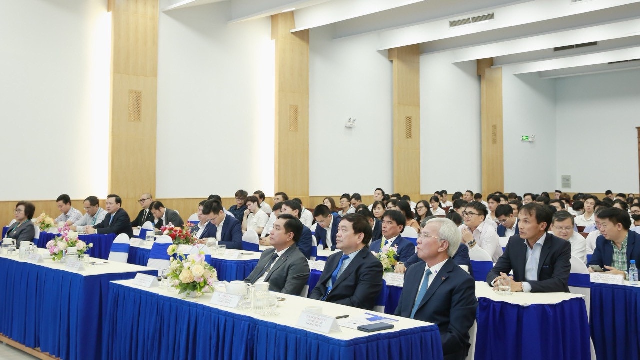 Tiên phong phát triển nguồn nhân lực ngành Đường sắt – Metro