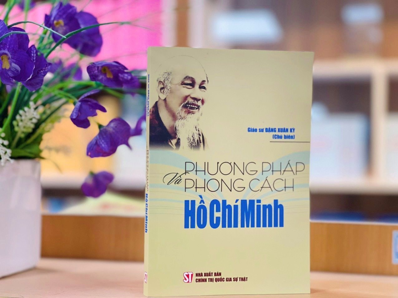 Xuất bản 2 cuốn sách về tư tưởng, đạo đức, phong cách Hồ Chí Minh -0