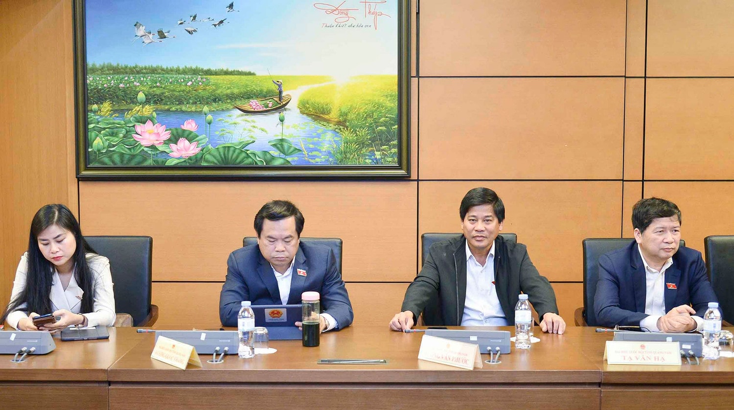 Thể hiện sự đồng hành của Quốc hội với Chính phủ trong thực hiện 3 Chương trình mục tiêu quốc gia -0