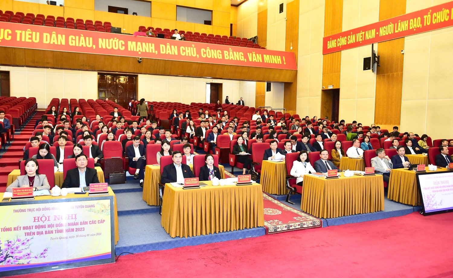 Lần đầu tiên tổ chức Hội nghị tổng kết hoạt động HĐND các cấp -0
