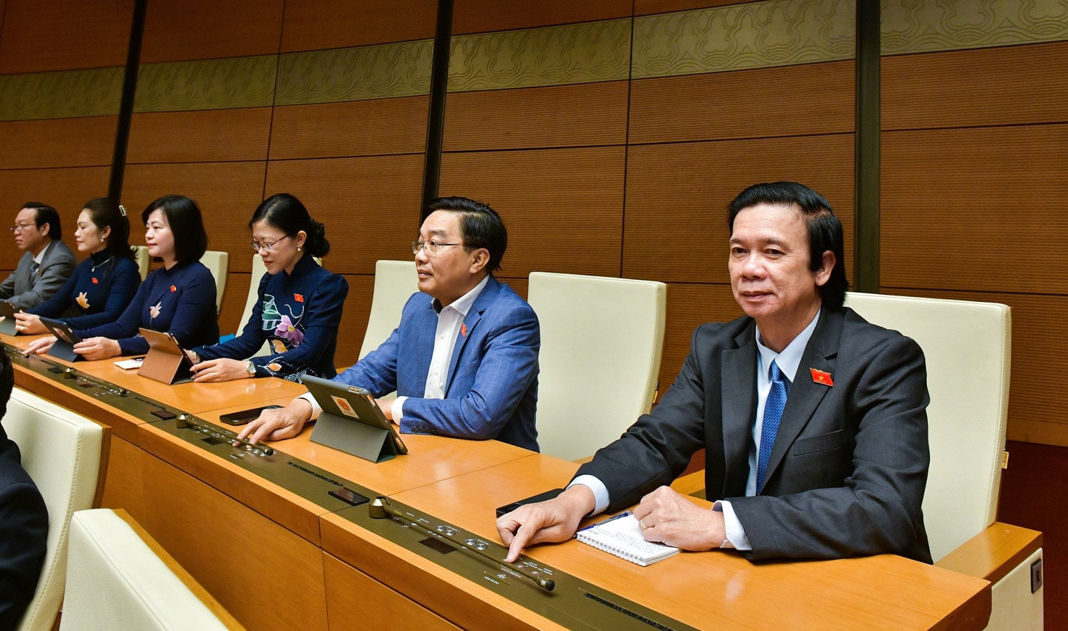Một số hình ảnh phiên bế mạc Kỳ họp bất thường lần thứ Năm, Quốc hội Khóa XV