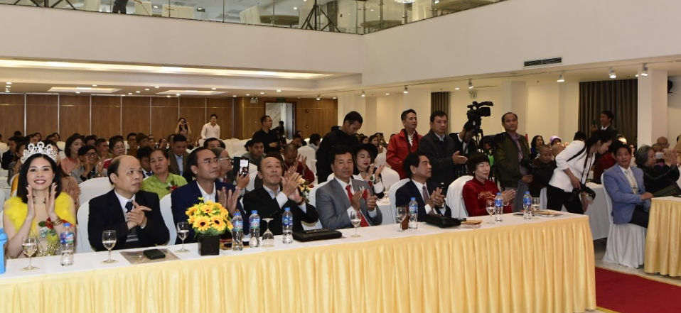 Gala chào xuân Giáp Thìn 2024: Biểu dương những đóng góp cho việc bảo tồn di sản văn hóa -0