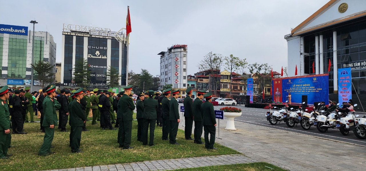Lào Cai: Cả hệ thống chính trị vào cuộc để đảm bảo trật tự, an toàn giao thông -0