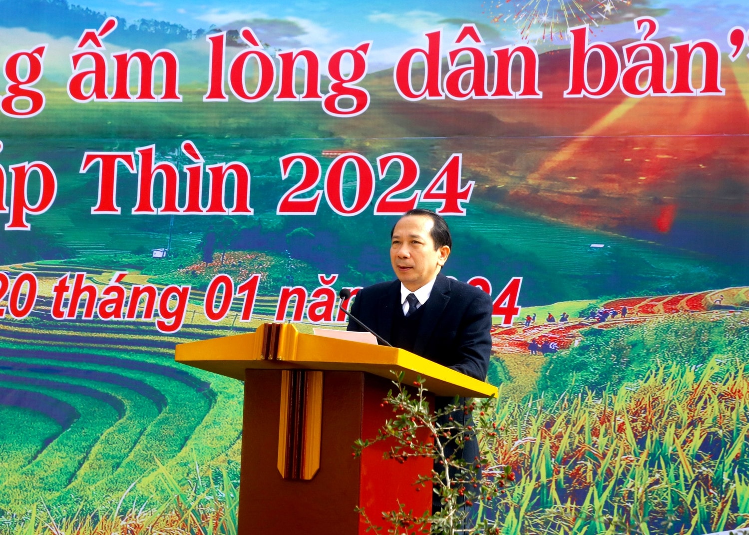 “Xuân biên cương ấm lòng dân bản” ở Xín Mần, Hà Giang -0