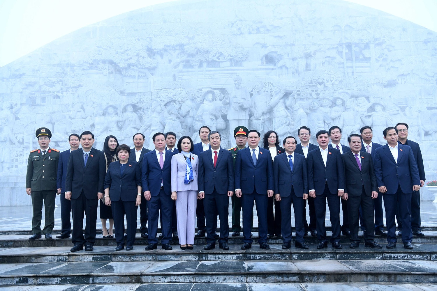 Chủ tịch Quốc hội Vương Đình Huệ làm việc với Ban Thường vụ Tỉnh ủy Thái Bình -0