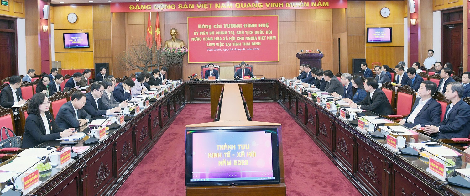 Chủ tịch Quốc hội Vương Đình Huệ làm việc với Ban Thường vụ Tỉnh ủy Thái Bình -0