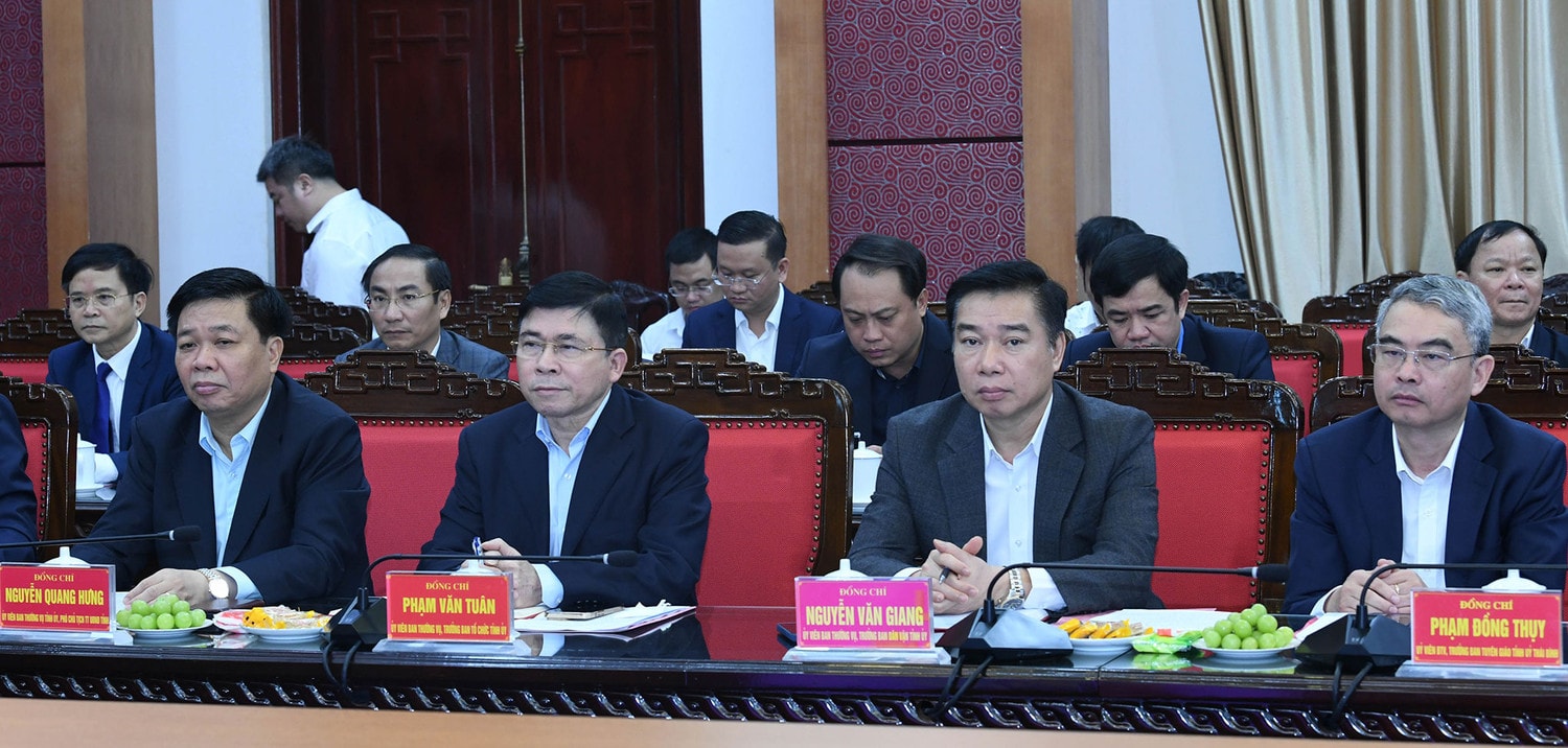 Chủ tịch Quốc hội Vương Đình Huệ làm việc với Ban Thường vụ Tỉnh ủy Thái Bình -0