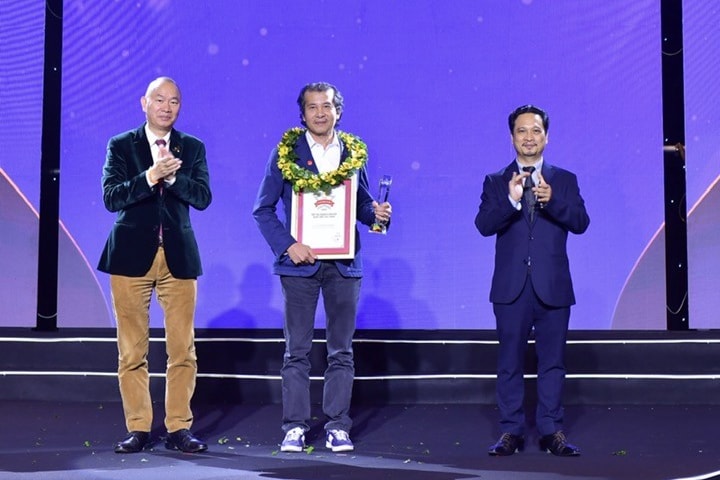 Công ty Cổ phần Phân bón Bình Điền tiếp tục được vinh danh là một trong 50 doanh nghiệp xuất sắc nhất Việt Nam -0