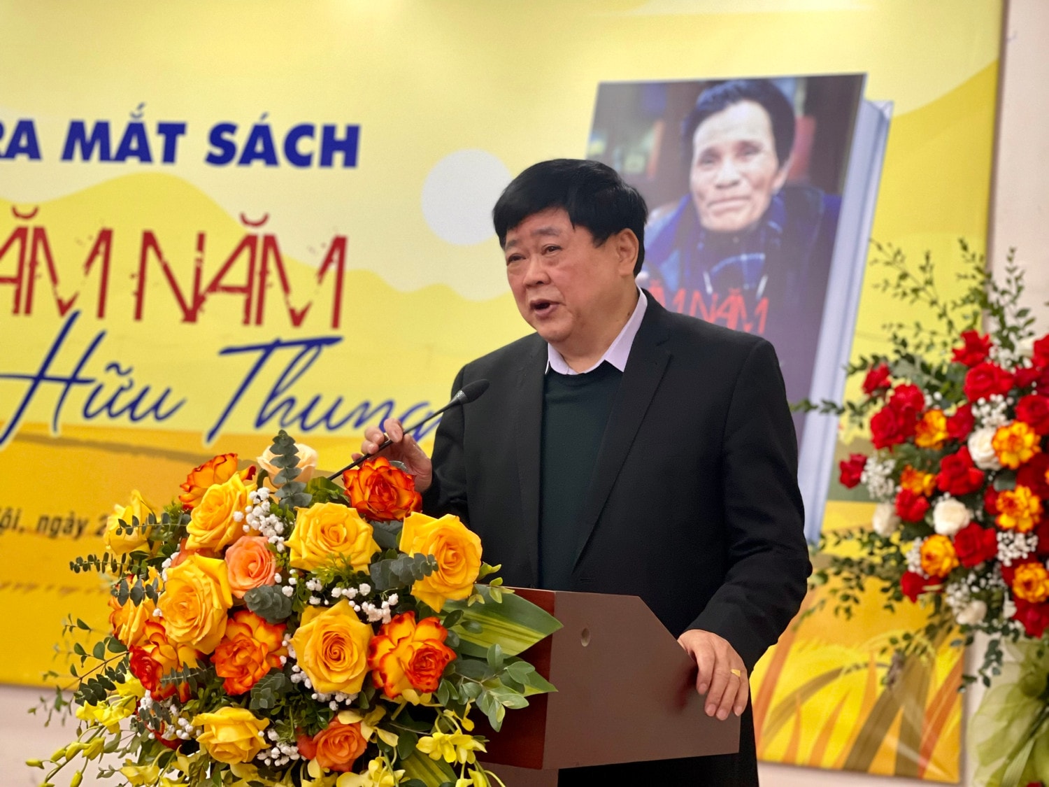 Trần Hữu Thung - người lấp khoảng trống văn học xứ Nghệ thời kháng chiến -0