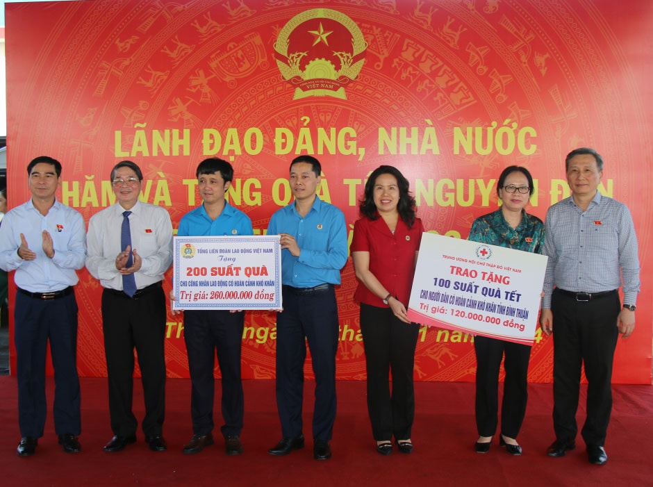 Phó Chủ tịch Quốc hội Nguyễn Đức Hải thăm, chúc Tết tại Bình Thuận -0