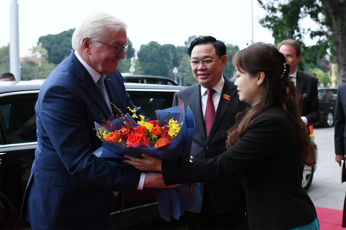 Chủ tịch Quốc hội Vương Đình Huệ hội kiến Tổng thống Đức Frank-Walter Steinmeier -4