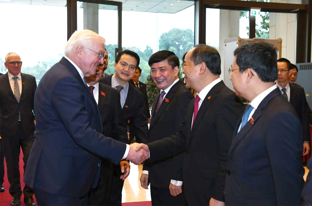 Chủ tịch Quốc hội Vương Đình Huệ hội kiến Tổng thống Đức Frank-Walter Steinmeier -2