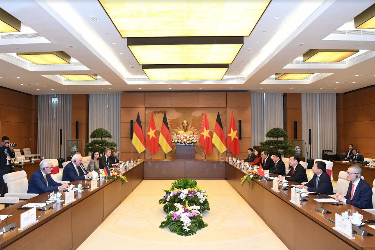 Chủ tịch Quốc hội Vương Đình Huệ hội kiến Tổng thống Đức Frank-Walter Steinmeier -4