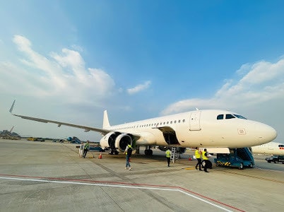 Vietnam Airlines bổ sung máy bay Airbus A320 phục vụ cao điểm Tết Giáp Thìn 2024 -0