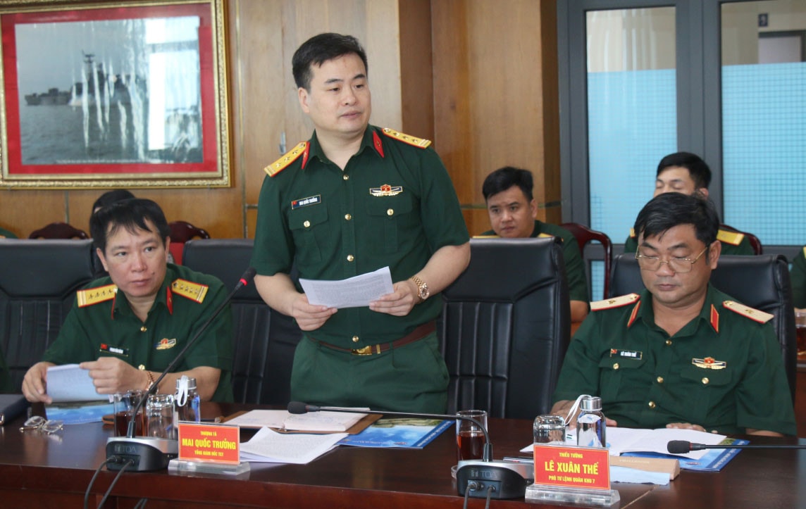 Phó Chủ tịch Quốc hội, Thượng tướng Trần Quang Phương khảo sát thực tế tại Tổng công ty Ba Son -0