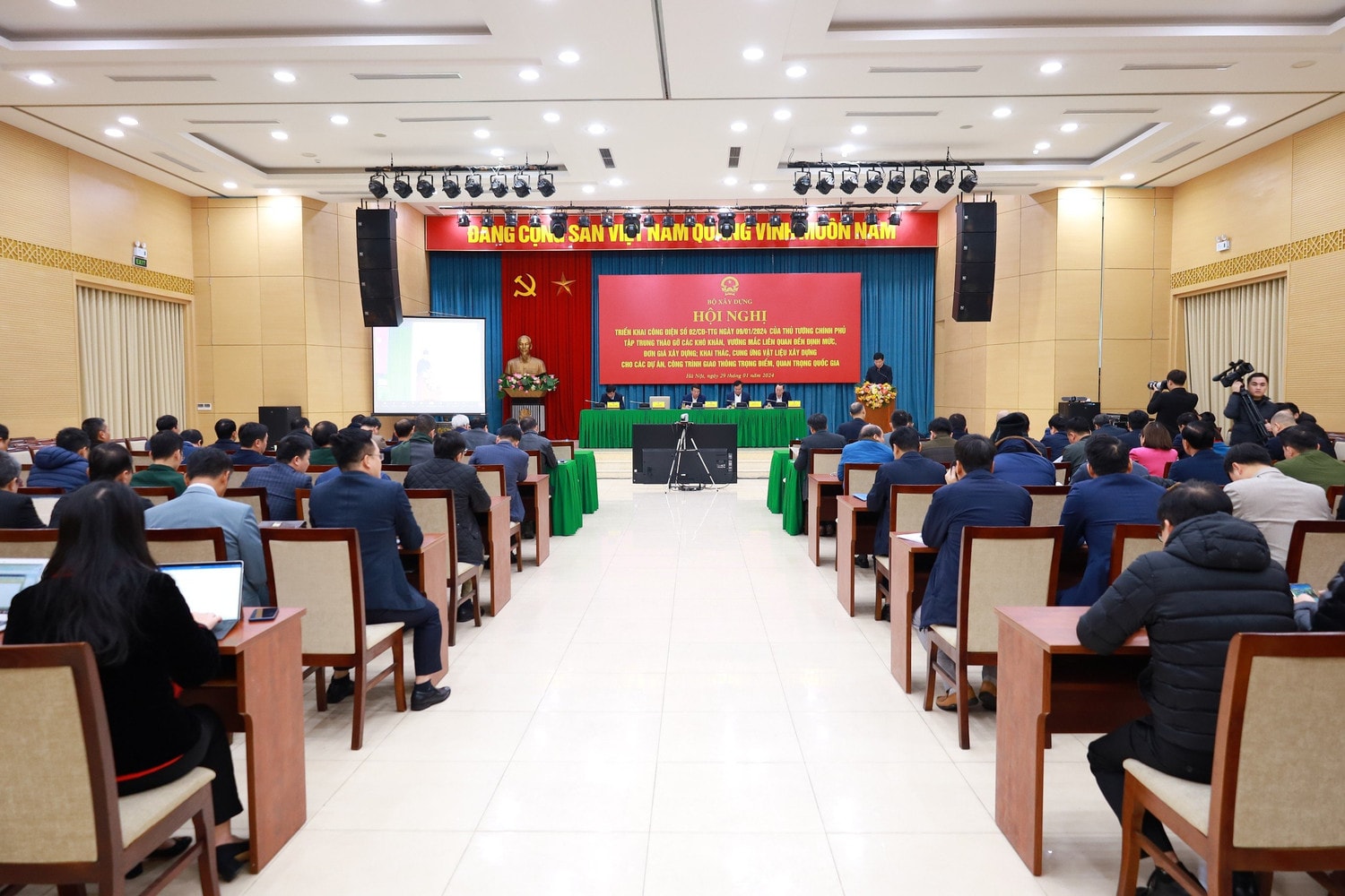 Sẽ ban hành mới và điều chỉnh gần 900 định mức xây dựng, dự toán -0