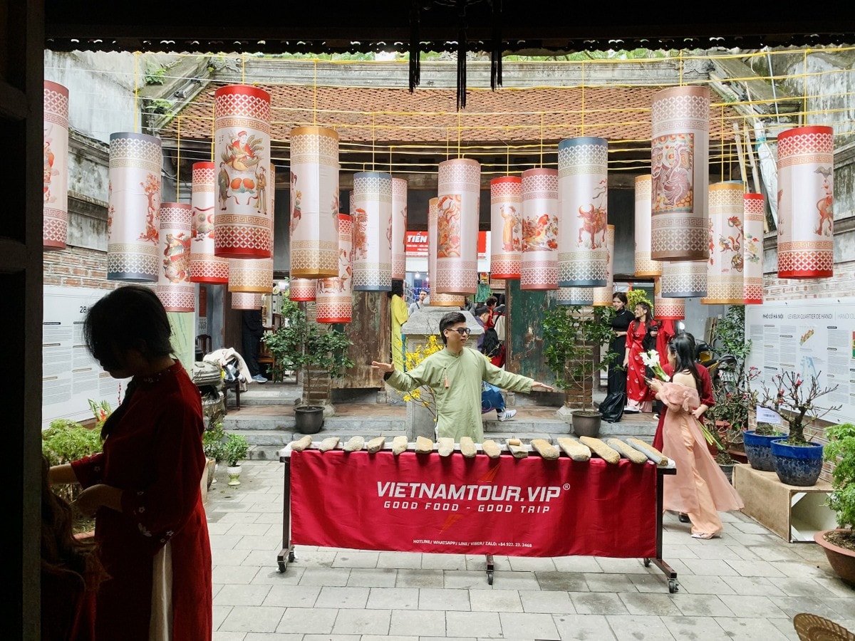 Sắc xuân hội tụ -1