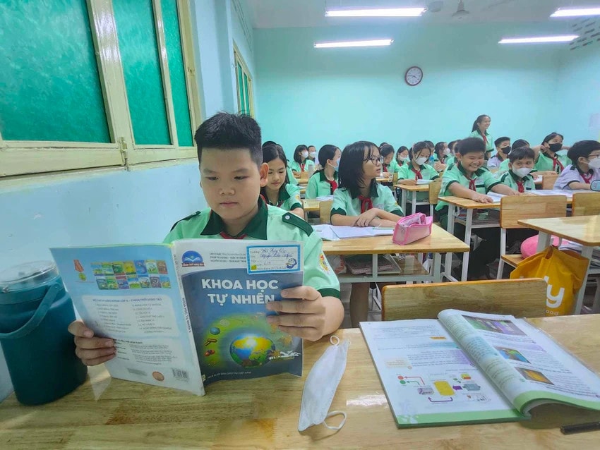 TP. Hồ Chí Minh: Sách giáo khoa phải khuyến khích học sinh chủ động học tập -0