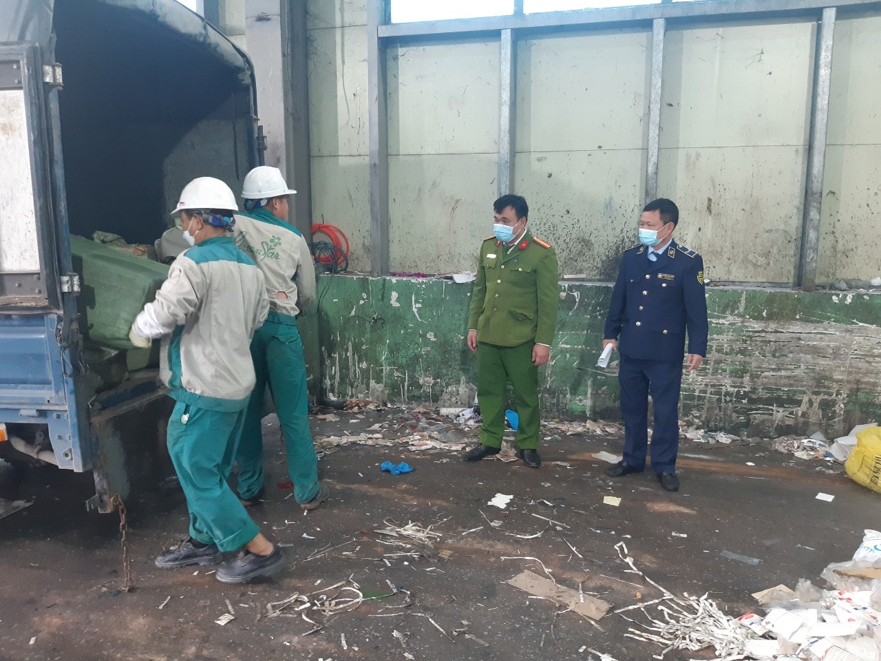 Bắc Ninh: Xử phạt 70 triệu đồng vì vận chuyển 2.500kg mỡ lợn không rõ nguồn gốc -0