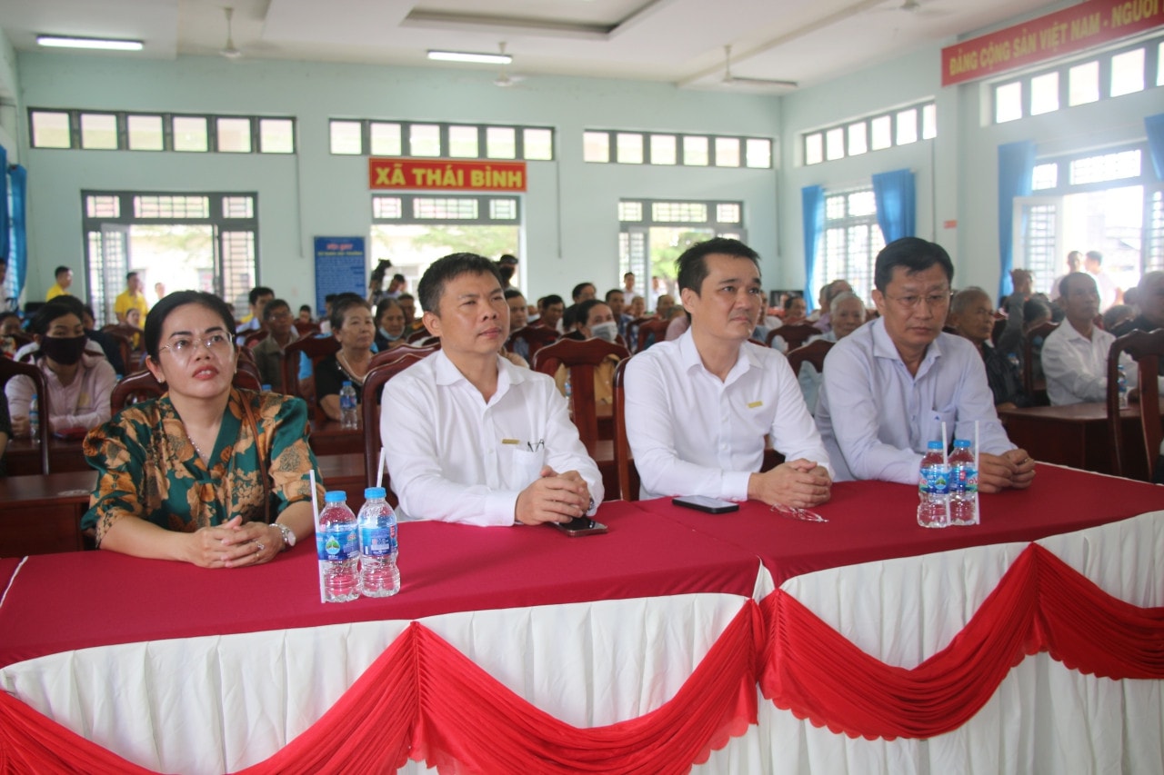 Trưởng Ban Tuyên giáo Trung ương Nguyễn Trọng Nghĩa thăm, chúc Tết tại Tây Ninh và TP. Hồ Chí Minh ảnh 5 Trưởng Ban Tuyên giáo Trung ương Nguyễn Trọng Nghĩa thăm, chúc Tết tại Tây Ninh và TP. Hồ Chí Minh