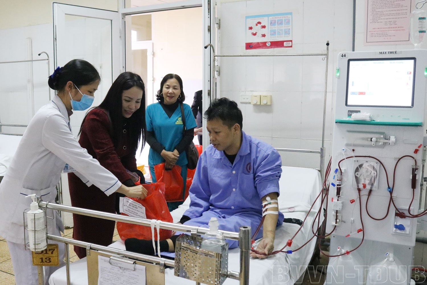 Chuyện ghi ngày cuối năm ở Bệnh viện Việt Nam – Thụy Điển Uông Bí -0