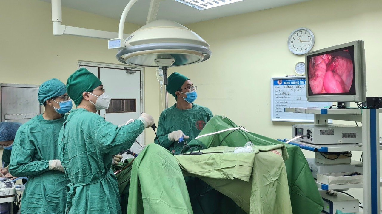 Chuyện ghi ngày cuối năm ở Bệnh viện Việt Nam – Thụy Điển Uông Bí -0
