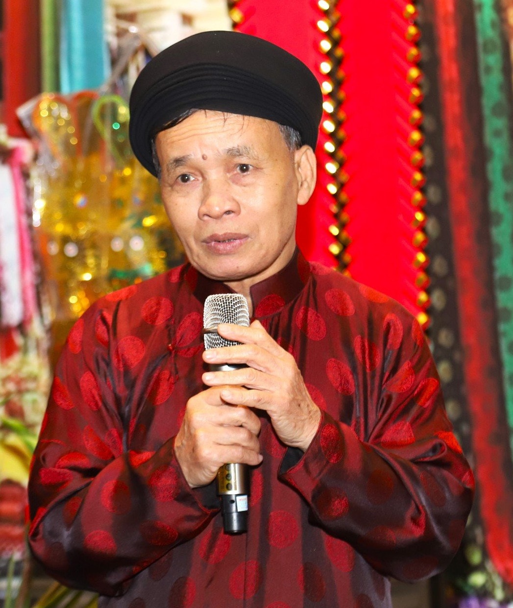 “Tết níu con người về với truyền thống” -0