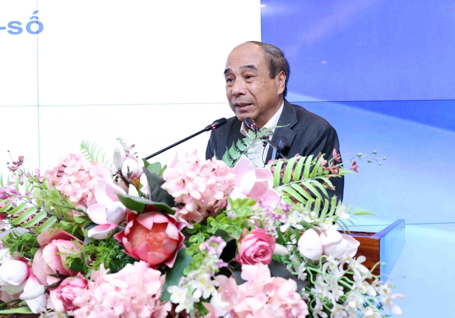 Bộ Công an đánh giá giải pháp khoa học công nghệ sinh trắc học ADN, giọng nói, mống mắt -0