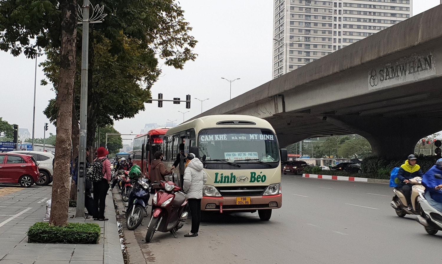 Hạnh phúc, an toàn, không chen chúc khi về quê -0