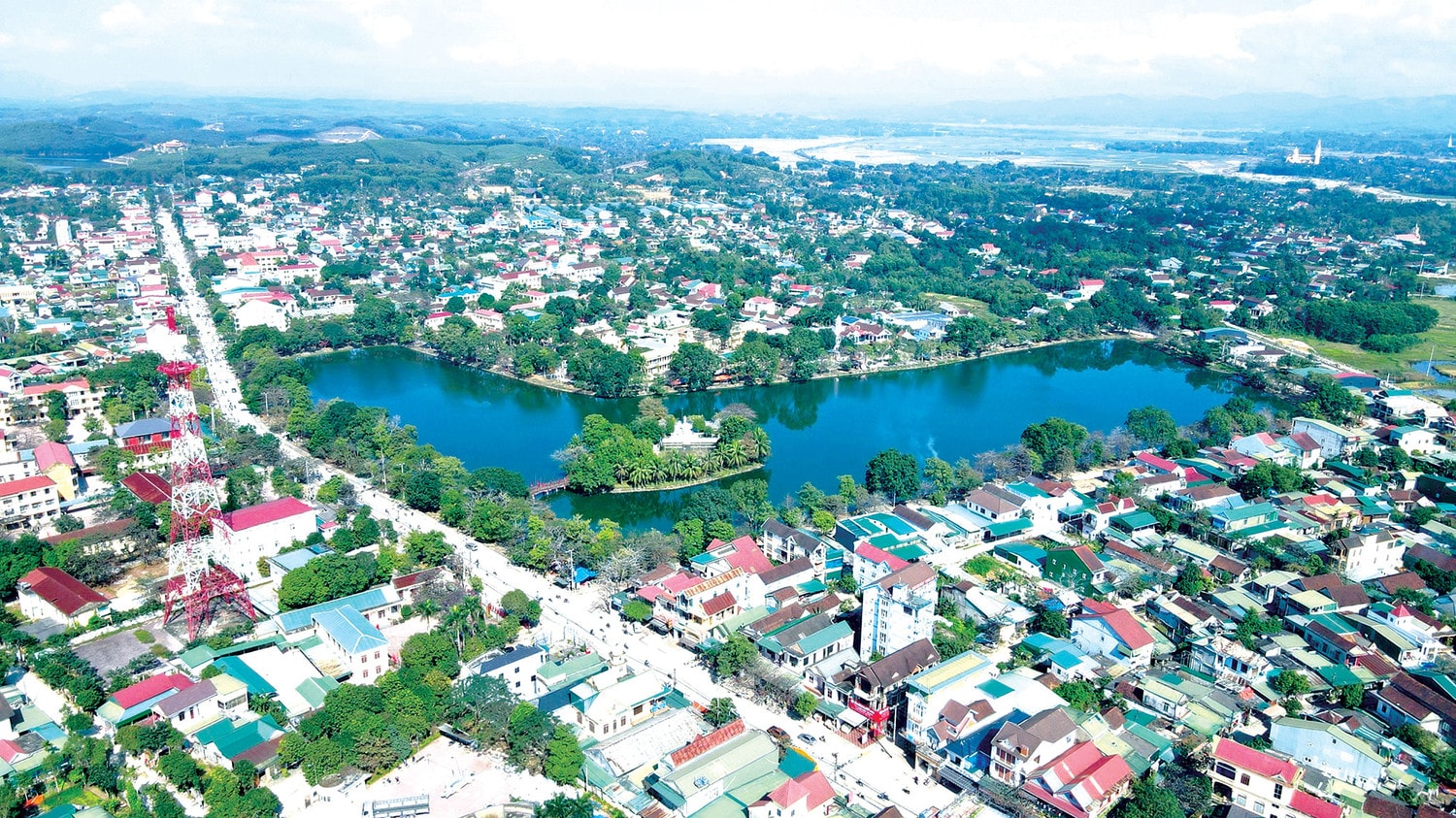 Huyện Hương Khê nỗ lực vượt khó xây dựng quê hương ngày càng giàu đẹp, văn minh -0
