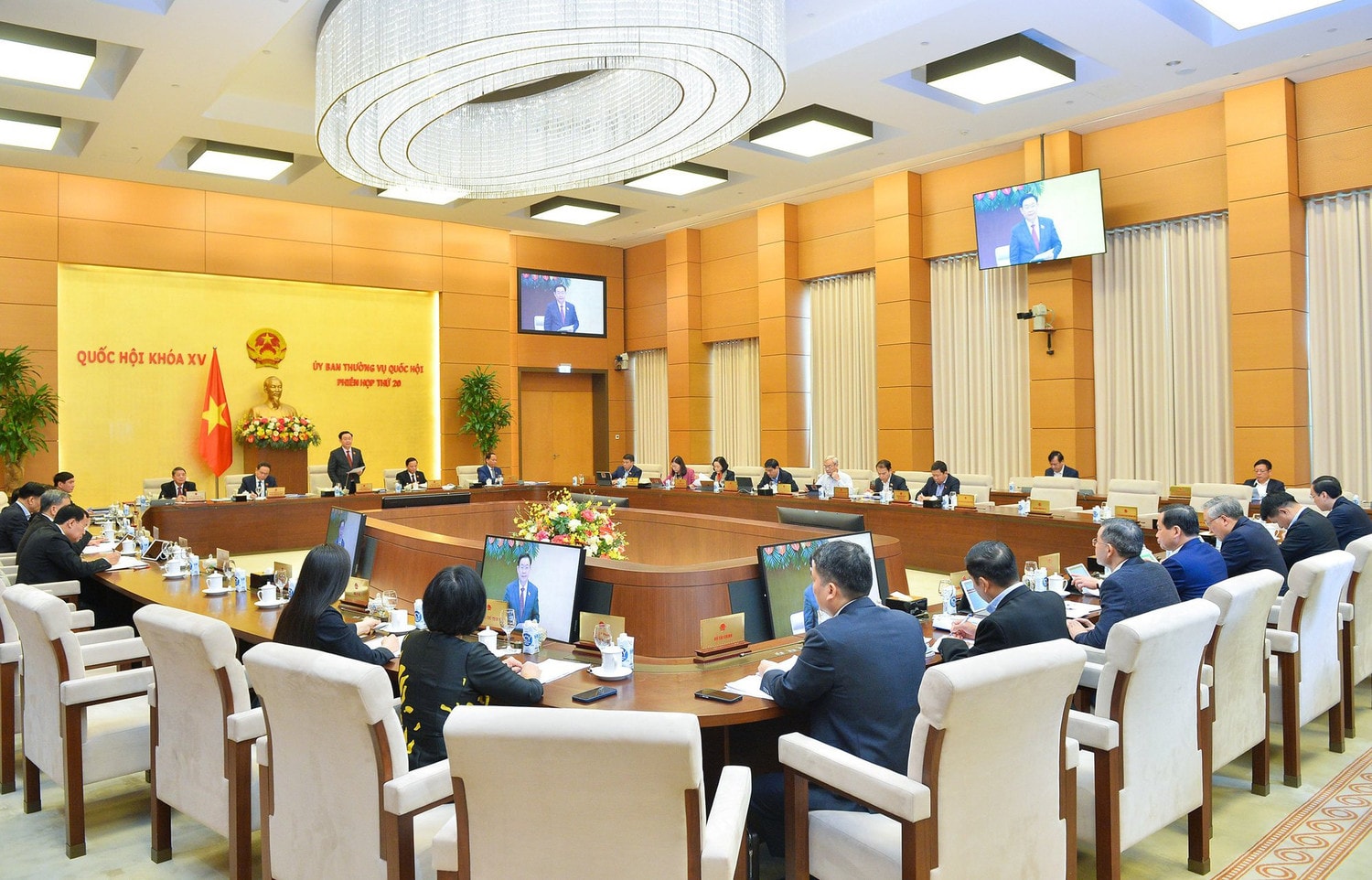 Lập pháp vì cuộc sống, dẫn dắt và kiến tạo sự phát triển -0