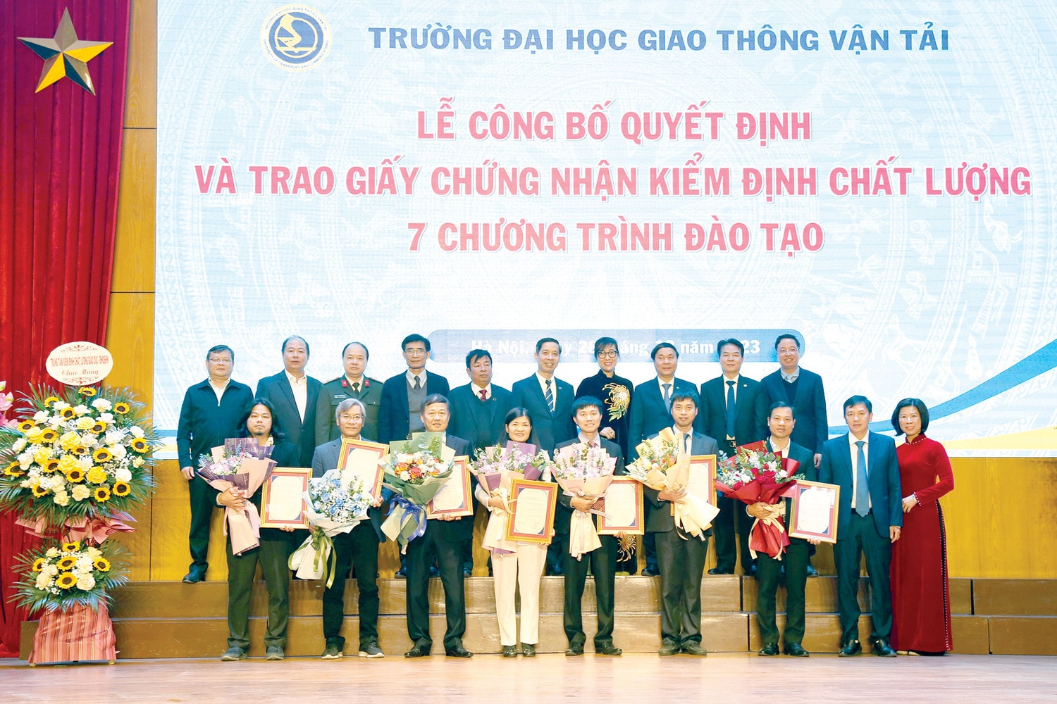 Trường Đại học Giao thông Vận tải khẳng định vị thế, vươn tầm châu lục -0